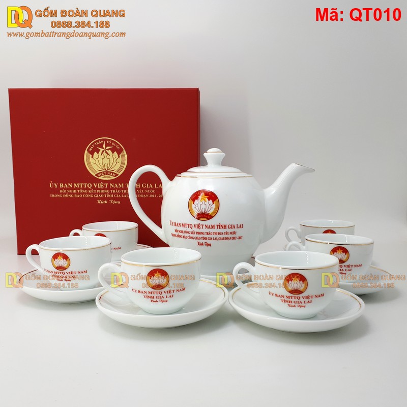 Ấm chén in logo quà tặng