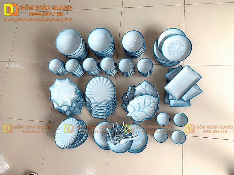 Bộ bát đĩa Bát Tràng màu xanh