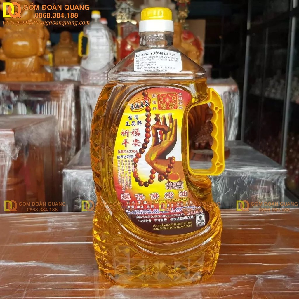 Dầu Cát Tường màu vàng chai 2 lít