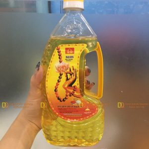 Dầu Lưu Ly Cát Tường chai 1,8 lít
