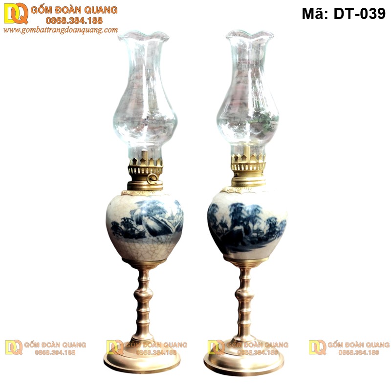 Men rạn cổ Bát Tràng trên đèn thờ DT-039