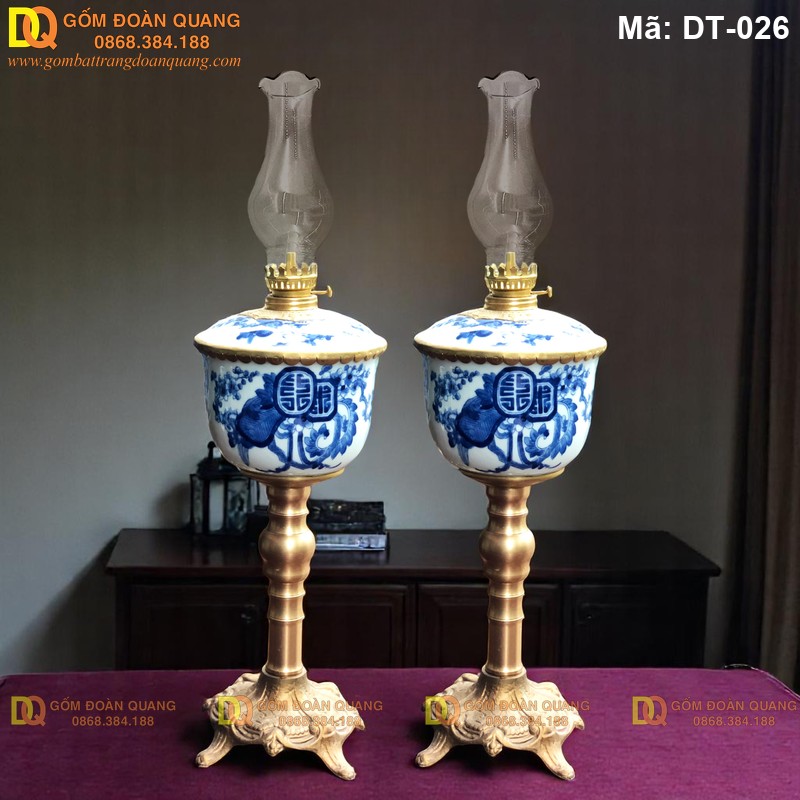 Đèn bàn thờ Bát Tràng mã DT-026 phong cách hiện đại