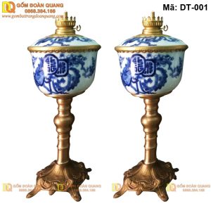 Đèn dầu men lam chân đồng mã DT-001