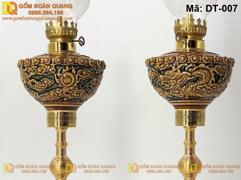 Đèn dầu thờ cúng kết hợp bộ đồ thờ gốm sứ Bát Tràng