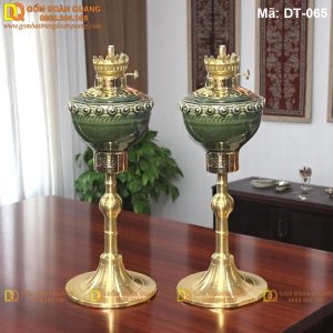 Đèn thờ dùng dầu chân đồng kiểu cổ mã DT-065
