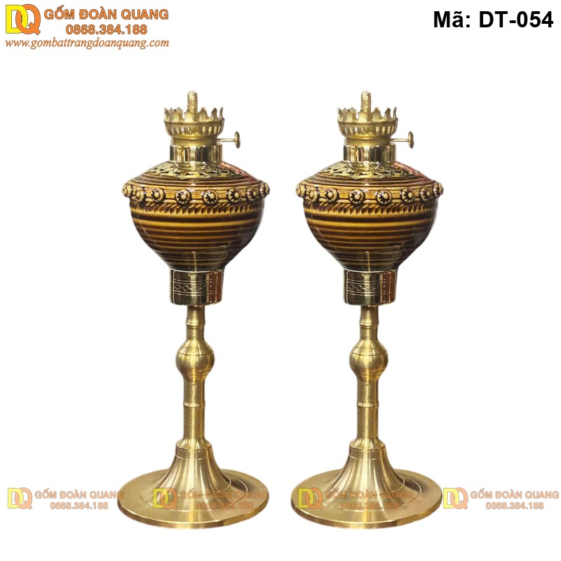 Đèn thờ DT-054 từ gốm Bát Tràng truyền thống Đèn thờ DT-054 từ gốm Bát Tràng truyền thống