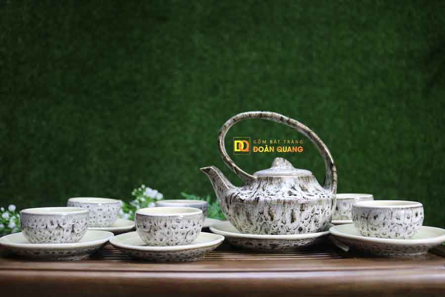ẤM CHÉN THIÊN NGA MEN BÁO NÂU ẤM CHÉN THIÊN NGA MEN BÁO NÂU