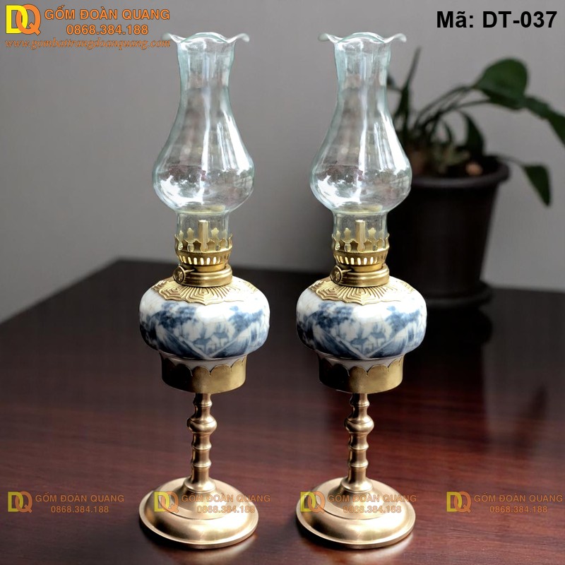 Mẫu đèn thờ bằng sứ Bát Tràng cho bàn thờ tổ tiên mã DT-037