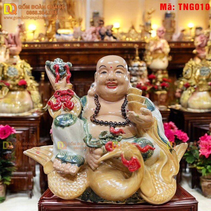 Tượng gốm sứ Bát Tràng