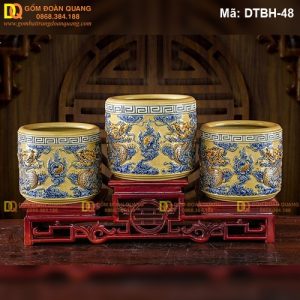 Bát hương hoàng thổ màu vàng đắp nổi mã DTBH-48