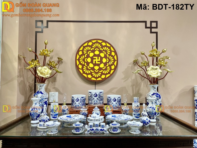 Bộ đồ bàn thờ gia tiên đẹp, đủ lễ vật mã BDT-182TY
