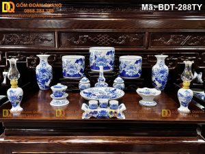 Bộ đồ bàn thờ gia tiên men lam cho ban 1,55 mét mã BDT-288TY