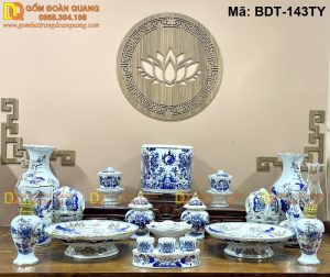 Bộ đồ thờ bằng sứ cho bàn thờ nhỏ mã BDT-143TY