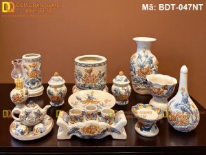 Bộ đồ thờ Bát Tràng cao cấp chính hãng Gốm Đoàn Quang mã BDT-047NT