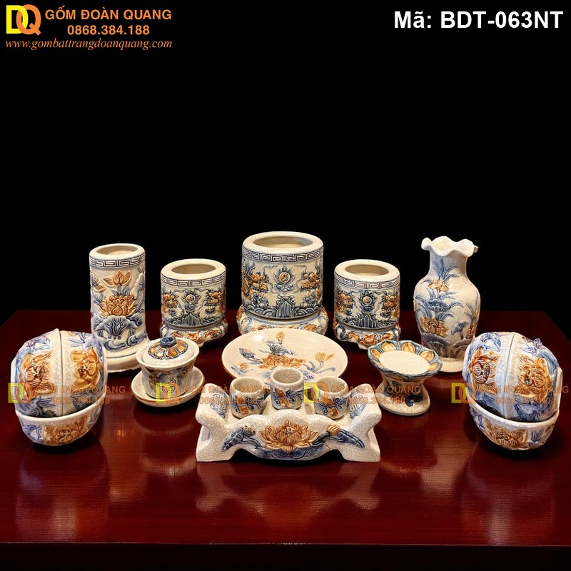 Bộ đồ thờ Bát Tràng cơ bản với 3 Bát nhang cảnh Rồng mã BDT-063NT - Ảnh 2