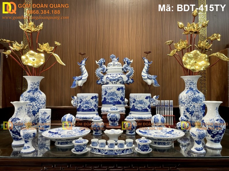 Bộ đồ thờ Bát Tràng đầy đủ cho bàn thờ 2m17 mã BDT-415TY