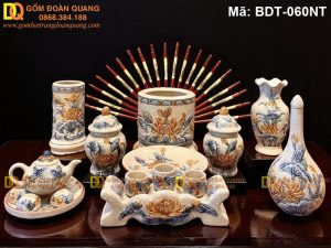 Bộ đồ thờ Bát Tràng Đoàn Quang bộ 1 bát hương mã BDT-060NT