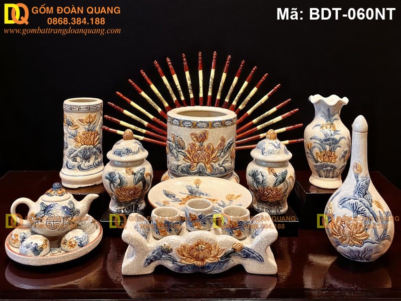 Bộ đồ thờ Bát Tràng Đoàn Quang bộ 1 bát hương mã BDT-060NT