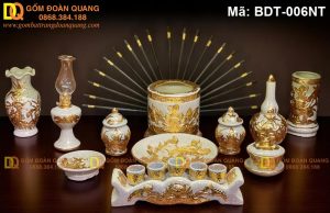Bộ đồ thờ cơ bản dát vàng 1 bát hương Sen mã BDT-006NT