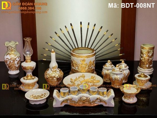 Bộ đồ thờ cúng 1 bát hương dát vàng mẫu Sen mã BDT-008NT