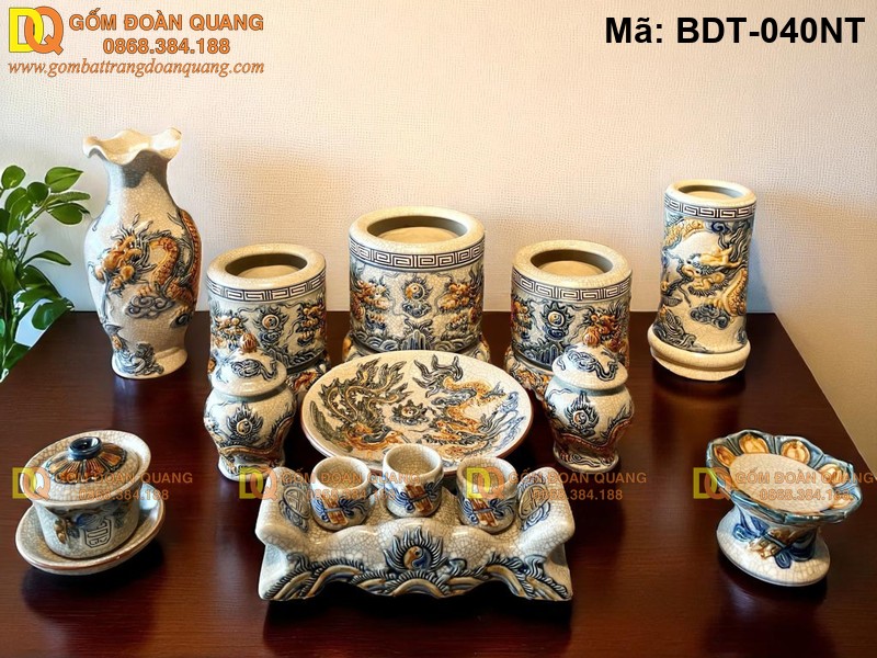 Bộ đồ thờ gia tiên Bát Tràng mã BDT-040NT