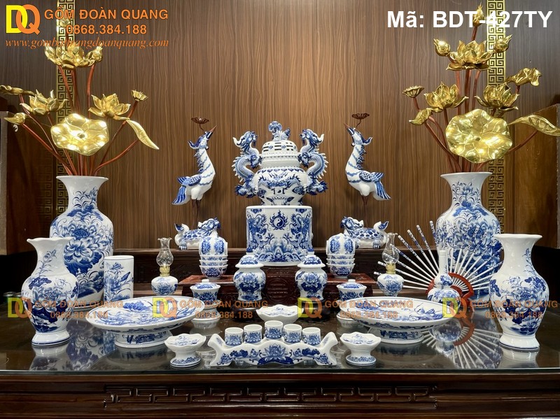 Bộ đồ thờ gốm thủ công men lam mã BDT-427TY