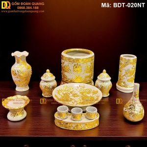 Bộ đồ trên bàn thờ đẹp men rạn đắp nổi mạ vàng cảnh Rổng mã BDT-020NT
