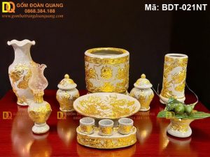 Đồ thờ Bát Tràng 1 bát nhang mạ vàng cảnh Rồng mã BDT-021NT