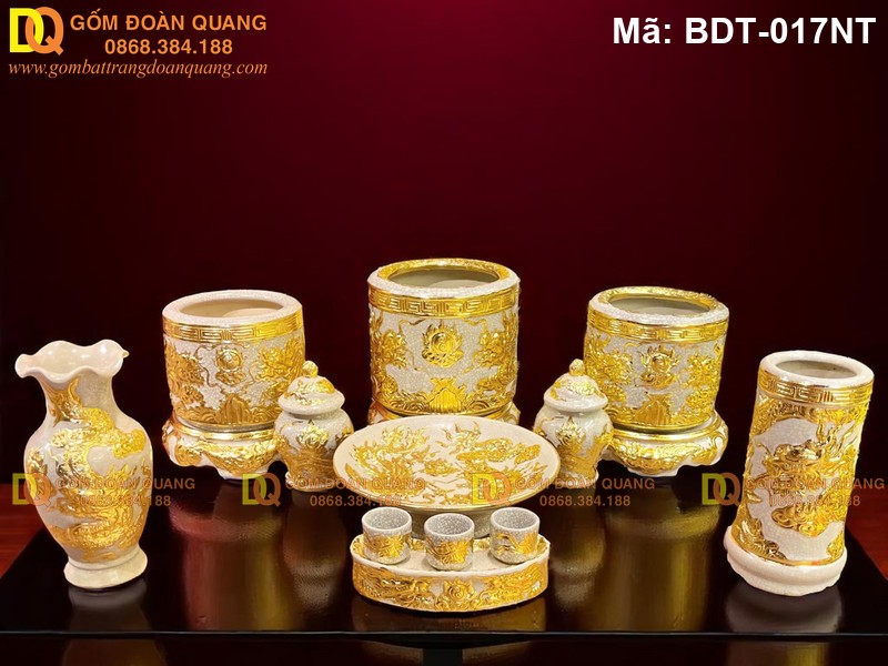 Đồ thờ cúng gia tiên mạ vàng cao cấp bộ 3 bát hương mã BDT-017NT
