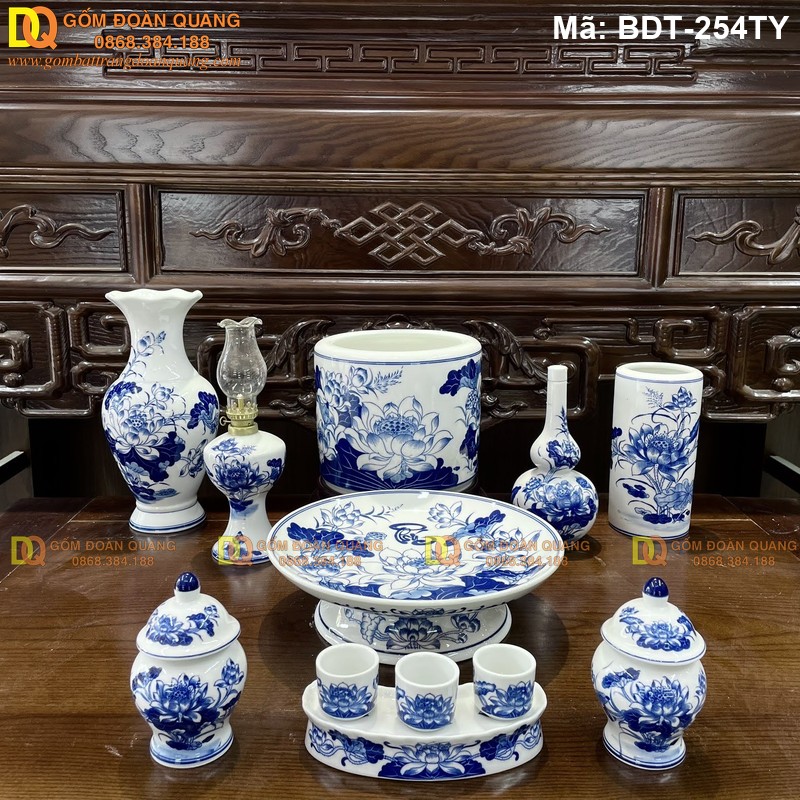 Đồ thờ gốm sứ Bát Tràng cho bàn thờ mã BDT-254TY