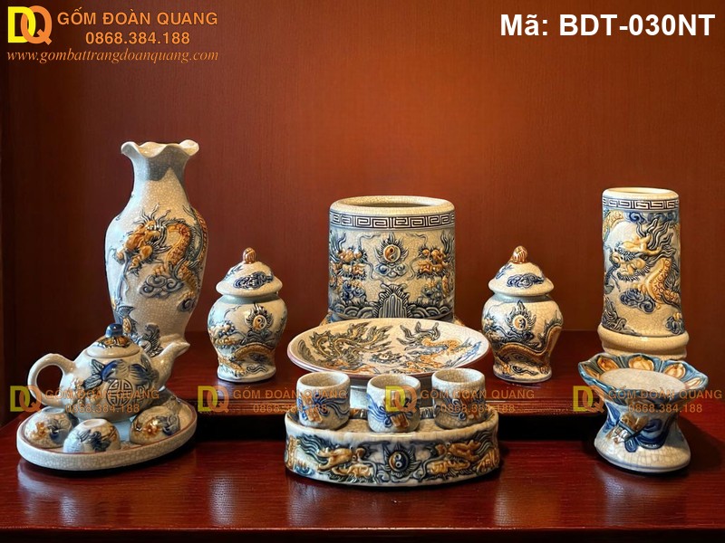 Giá bộ đồ thờ gốm Bát Tràng mẹn rạn đắp nổi mã BDT-030NT