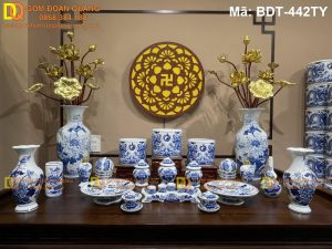 Giá đồ thờ Bát Tràng tốt tại xưởng Gốm Đoàn Quang mã BDT-442TY