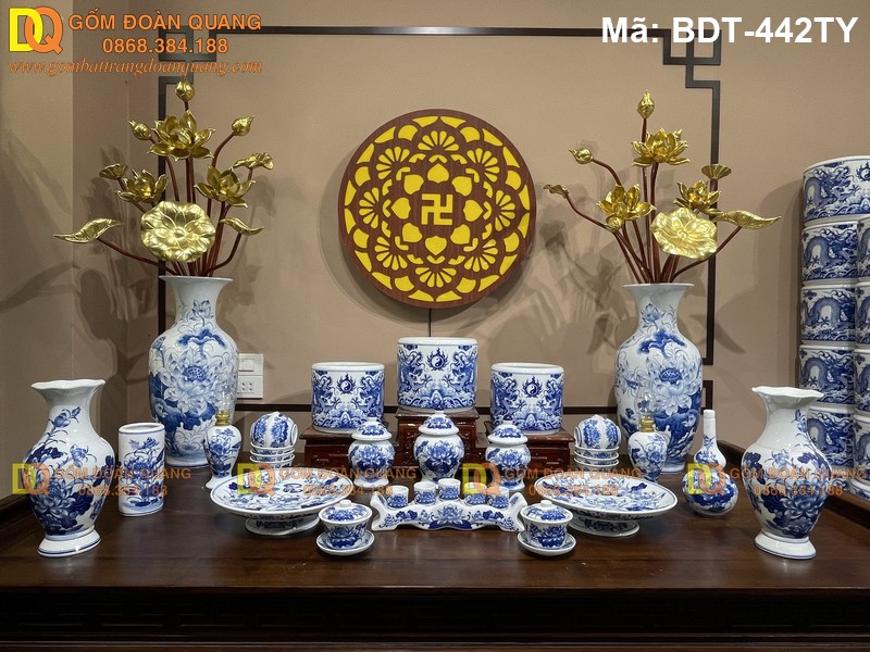 Giá đồ thờ Bát Tràng tốt tại xưởng Gốm Đoàn Quang mã BDT-442TY