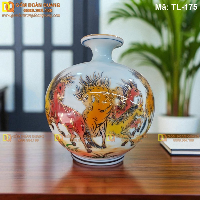 Bình tài lộc cao cấp vẽ tay cảnh Mã Đáo Thành Công mã TL-175