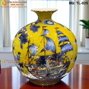 Bình tài lộc giá rẻ màu vàng vẽ thuyền buồm mã TL-025