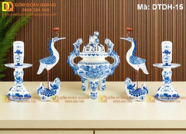 Bộ ngũ sự gốm sứ men xanh lam mã DTDH-15
