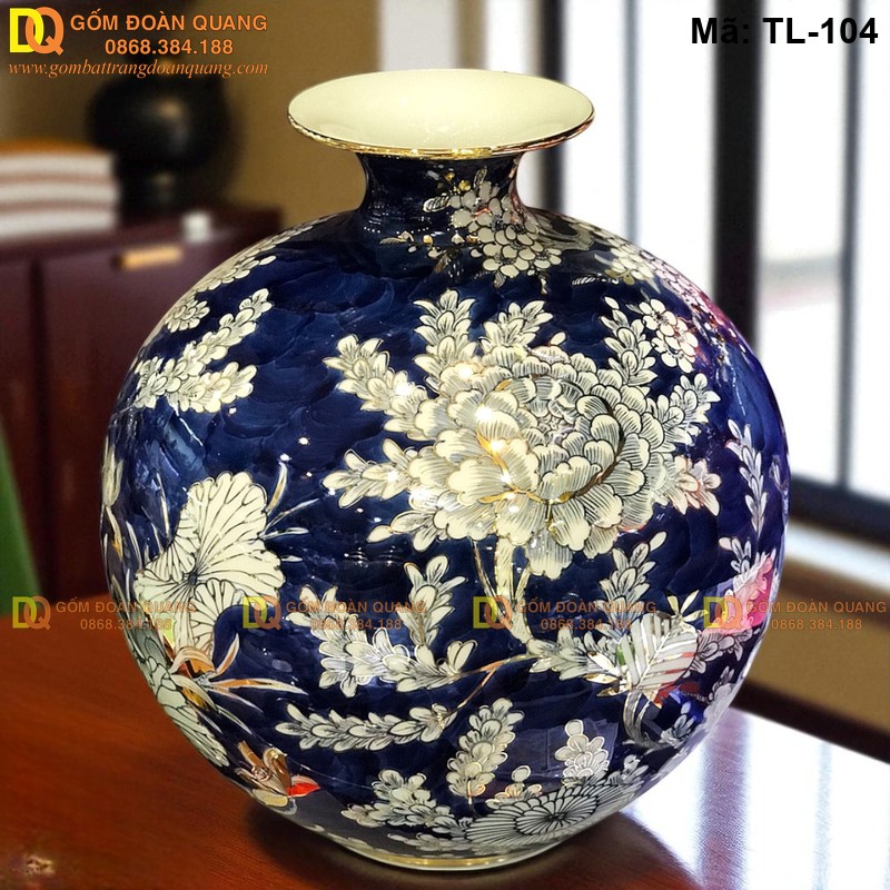 Chọn bình hút tài lộc màu Xanh Dương thích hợp cho mệnh Mộc