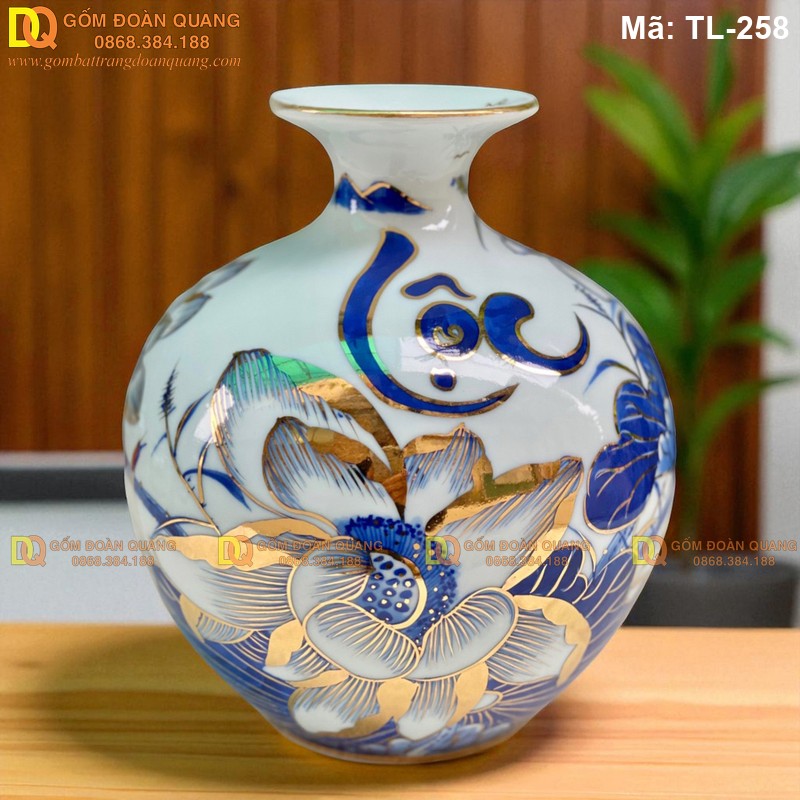 Cách chọn bình hút tài lộc cho mệnh Kim