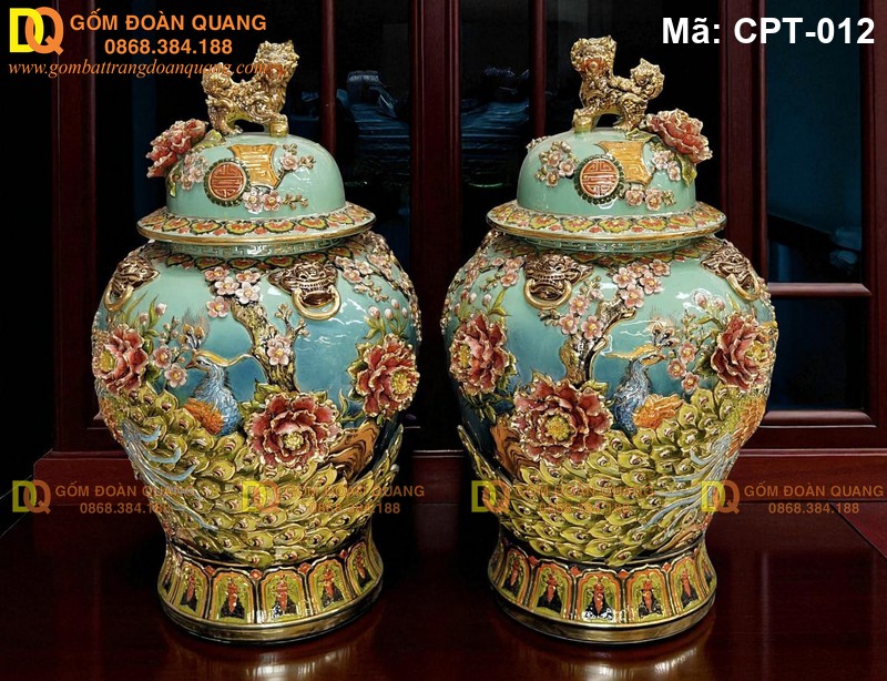 Hoa văn truyền thống trên chóe cổ
