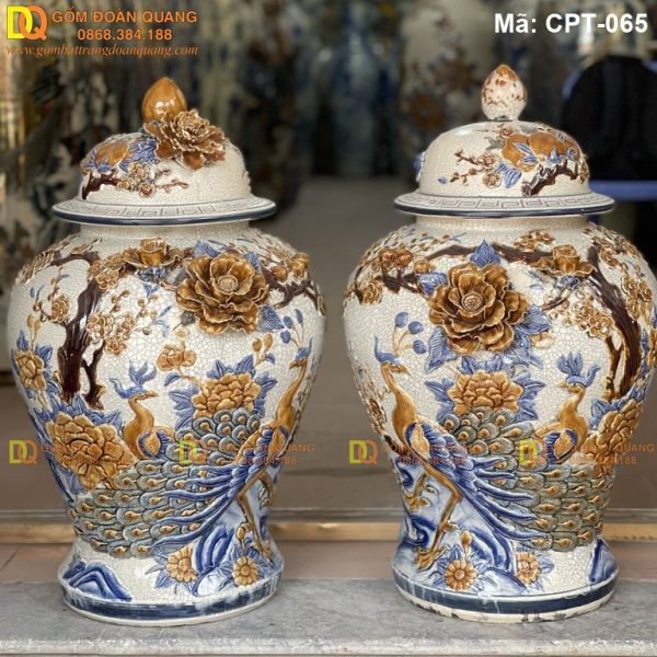 Chóe gốm sứ Men rạn đắp nổi cảnh Công đào mã CPT-065