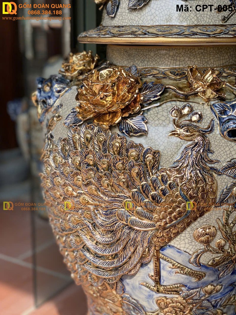 Chóe gốm sứ Men rạn đắp nổi cảnh Công đào Vẽ vàng mã CPT-005 – Ảnh 4