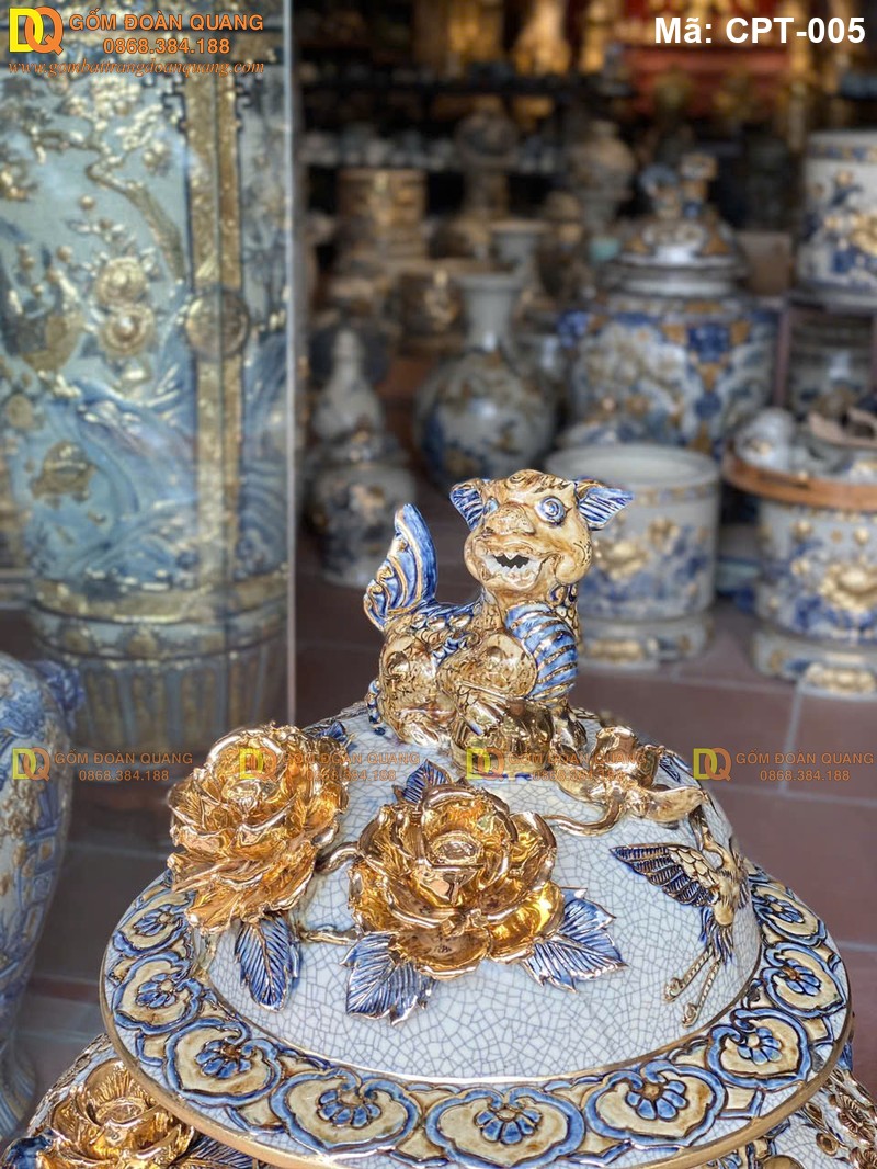 Chóe gốm sứ Men rạn đắp nổi cảnh Công đào Vẽ vàng mã CPT-005 – Ảnh 6