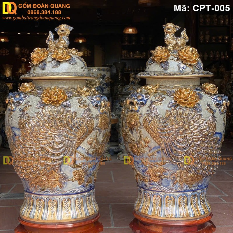 Chóe gốm sứ Men rạn đắp nổi cảnh Công đào Vẽ vàng mã CPT-005